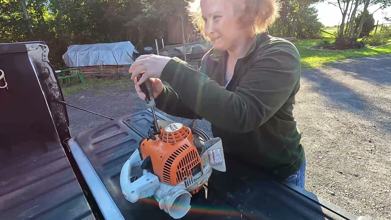 Воздуходувка Stihl BG 56C не запускается, в чём причина?