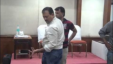 Participants Practicing Instant Hypnosis During the Workshop