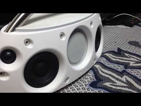 Интересная ооочень колонка harman/kardon .