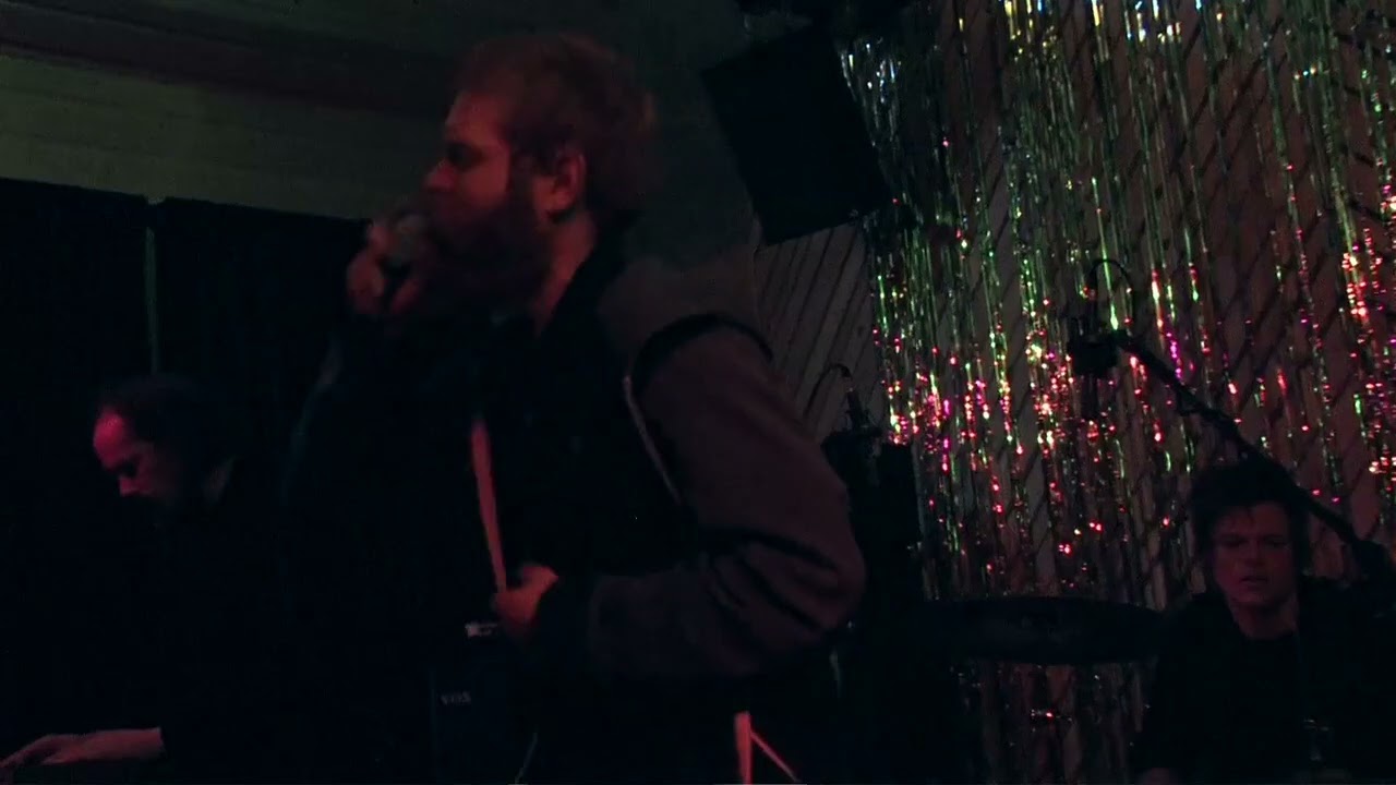 Katzwijm presenteert: ACCADIANS (2011)