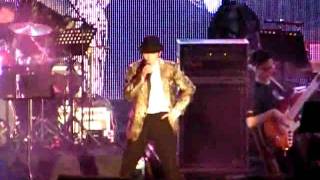 20110513蕭敬騰-台北阪急7-you give love a bad name.avi