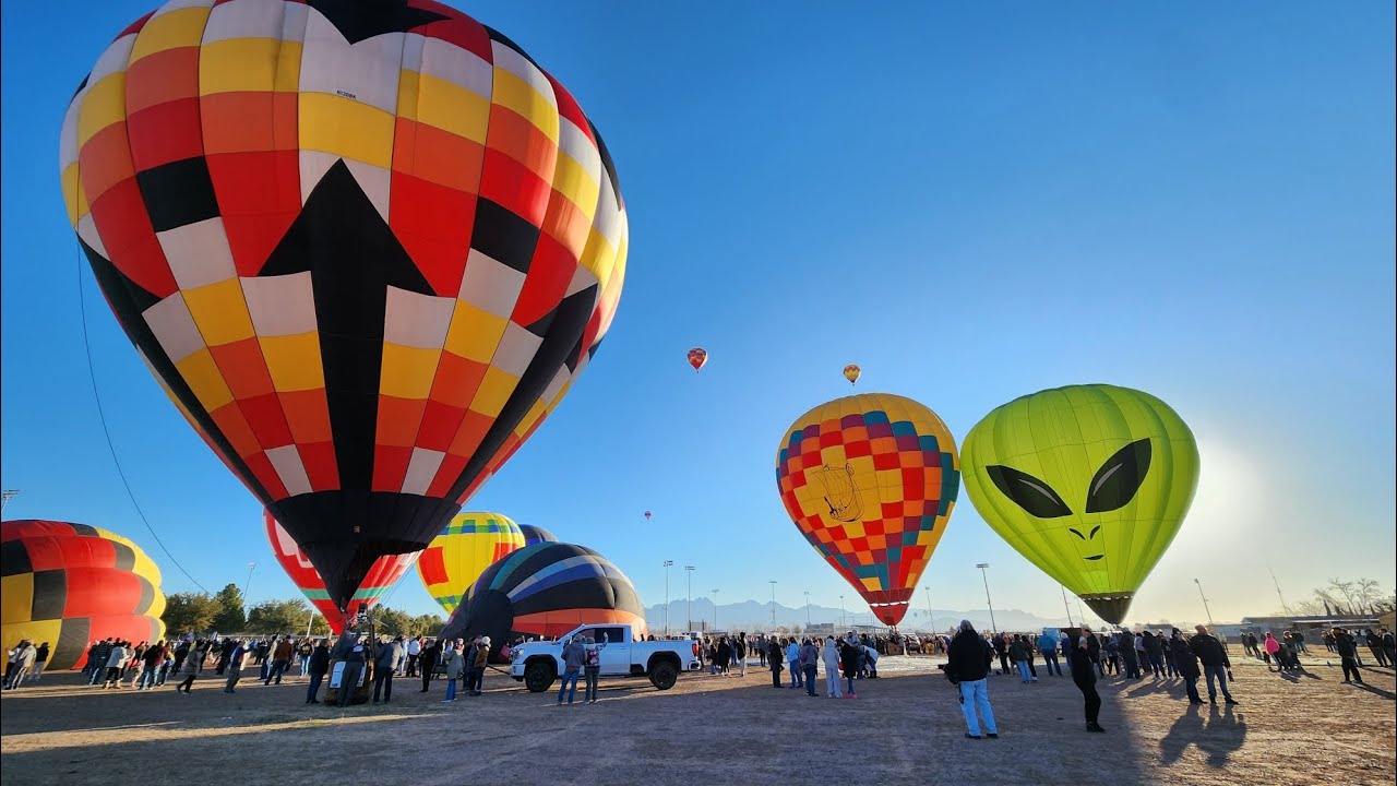 Mesilla Valley Balloon Rally New Mexico 2025 - YouTube