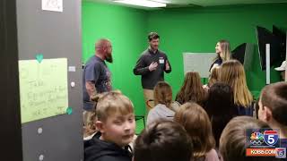 NBC5 visits 'Morning Show' class at Mae Richardson Elementary