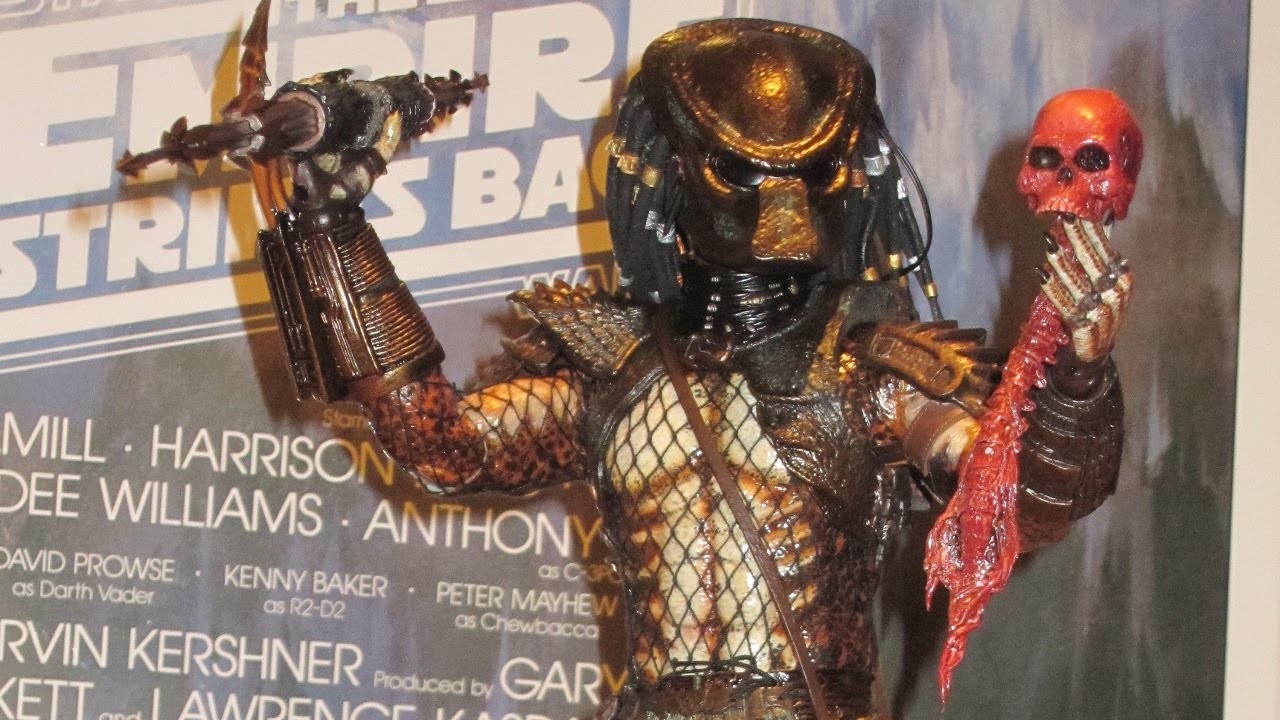 Hot Toys Predator 2 - City Hunter Predator - YouTube
