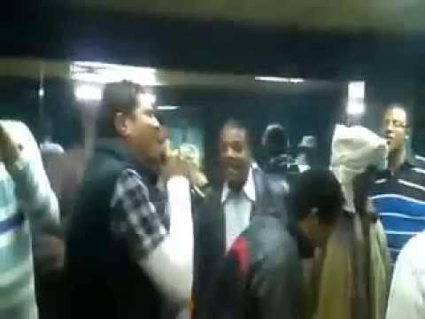 محمد علاء المصرى يقلد الحوت محمود عبدالعزبز 