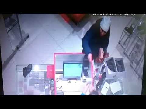 Кировские полицейские разыскивают подозреваемую в мошенничестве