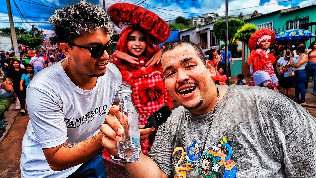 Baile, dulces y aguardiente: el desfile de correo en San Antonio del Monte 🍬🥳