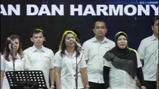 Grandprize TM Vaganza 2016 Part 1 (Themesong Agung Podomoro - M2S Choir)