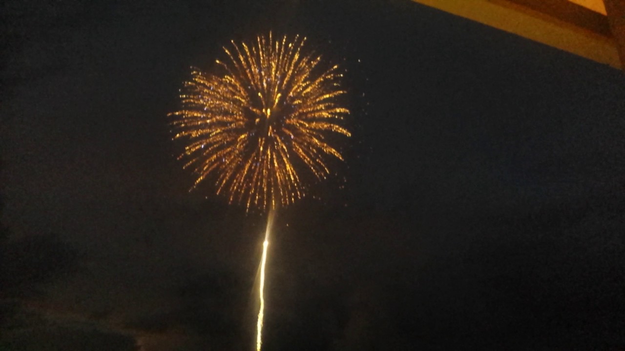 Fourth of July fireworks (lakewood ranch country club east ) YouTube