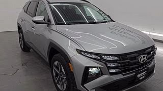 2025 Hyundai Tucson SEL Shimmering Silver Used. walk around for sale in Fond Du Lac, Wisconsin, Used 2025 Hyundai Tucson Sel Hagerstown Md Av4026