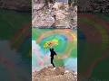Throwing a net to catch fish is a very happy thing. Spider Man is amazing at casting a net