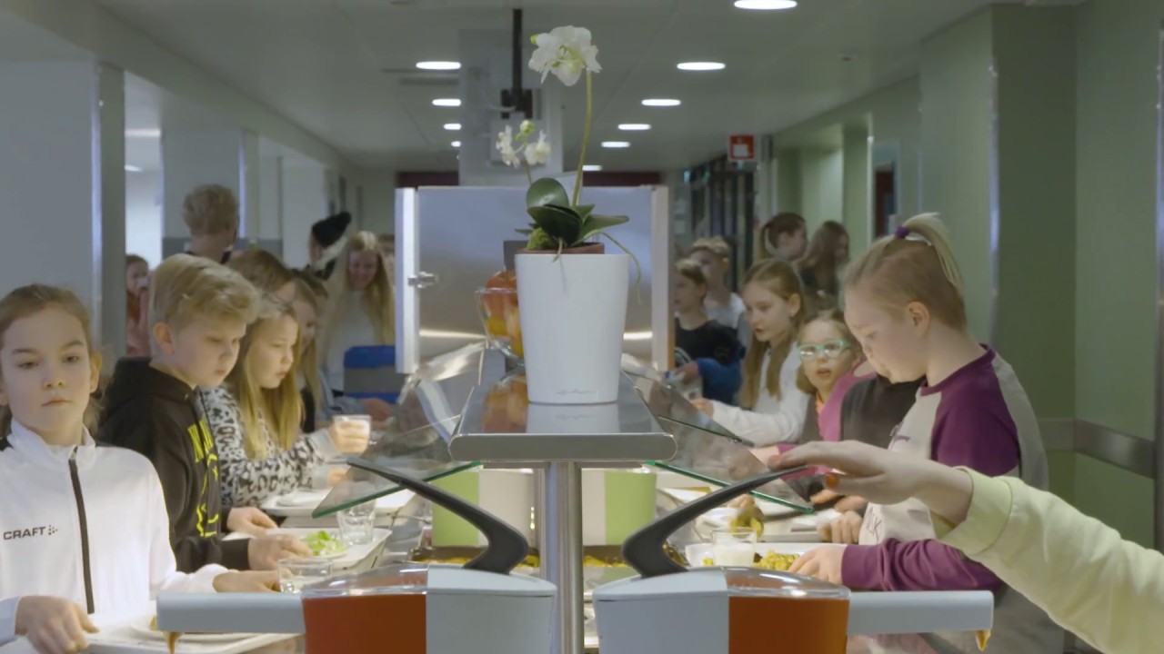 Kasvua kouluruuasta - Kouluruoka 70 vuotta