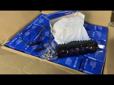 Фара LED прямокутна 3 Led chip 3030 і 2 Об'ємні 3D лінзи 9-32V 6000К захист IP67 з білим світлом, видео 1
