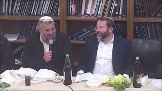 סדר פסח עם הרב חגי לונדין והרב חיים סאסי