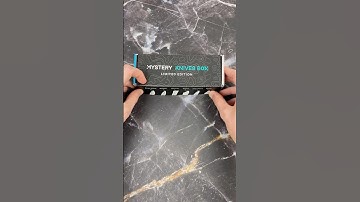 3 of the most CONTROVERSIAL knives in history #mysteryknives #knives