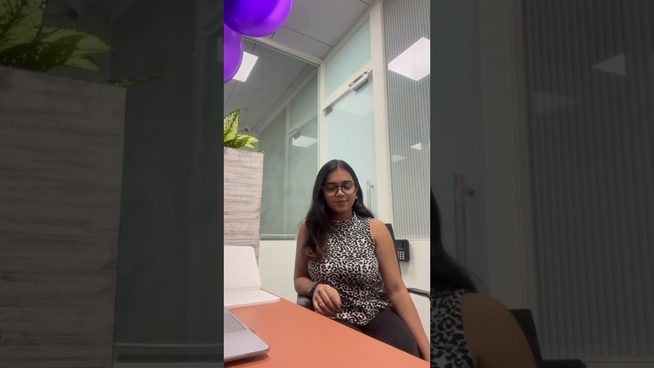 Life as a Social Media Executive ~ My first 9-5 Job ♡  #minivlog #socialmedia #socialmediamarketing