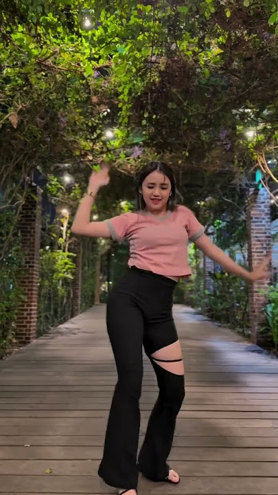 DC Joget Berbeda Kasta Lagu melayu#jogettiktok