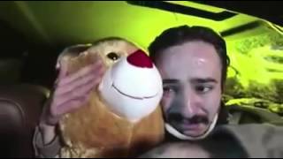 Emre Özkan Yine Gaz Bitti, Biz Göremeden E 5I Alıntı