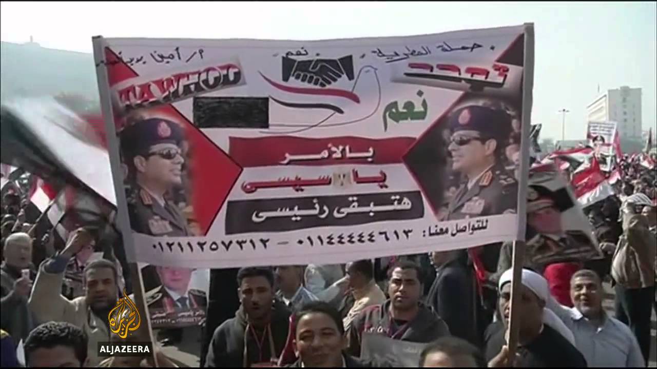 مصر تؤيد الحكم بالسجن الصادر بحق النشطاء