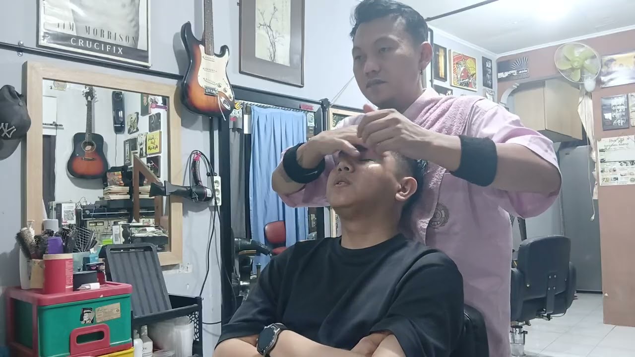 VLOG_ Bang Aldo Sudah Lama Menanti,Ingin Di Headmassage sama Kancur guys ,Auto Rilex bgt  guys