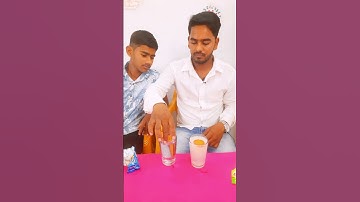 Biscuit Eno water में नही डूबा 😳 #scienceexperiment #science #physics #trending #comedy #shorts