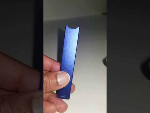 How to insert a Juul pod to Juul device