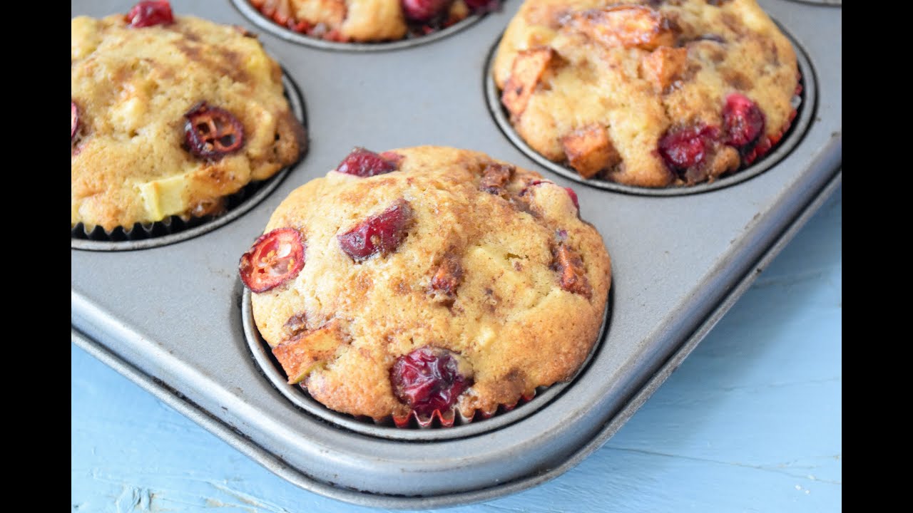 Easy Cranberry Apple Muffins