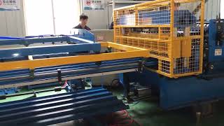 Automatic stacker of double layer roof sheet roll forming machine roof sheet collector