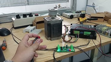 Mạch điều khiển tốc độ động cơ bước bằng chiết áp / Stepper Motor speed control