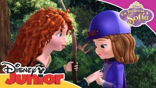 ⁣La Princesa Sofía: Momentos Mágicos - Mérida ayuda a Sofía a ser valiente | Disney Junior Oficial