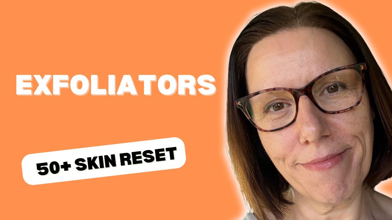 Лучшие скрабы для женщин старше 50 лет (и почему ваш может быть слишком агрессивным).