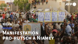 Niger: des milliers de personnes à Niamey pour soutenir le coup d'Etat | AFP