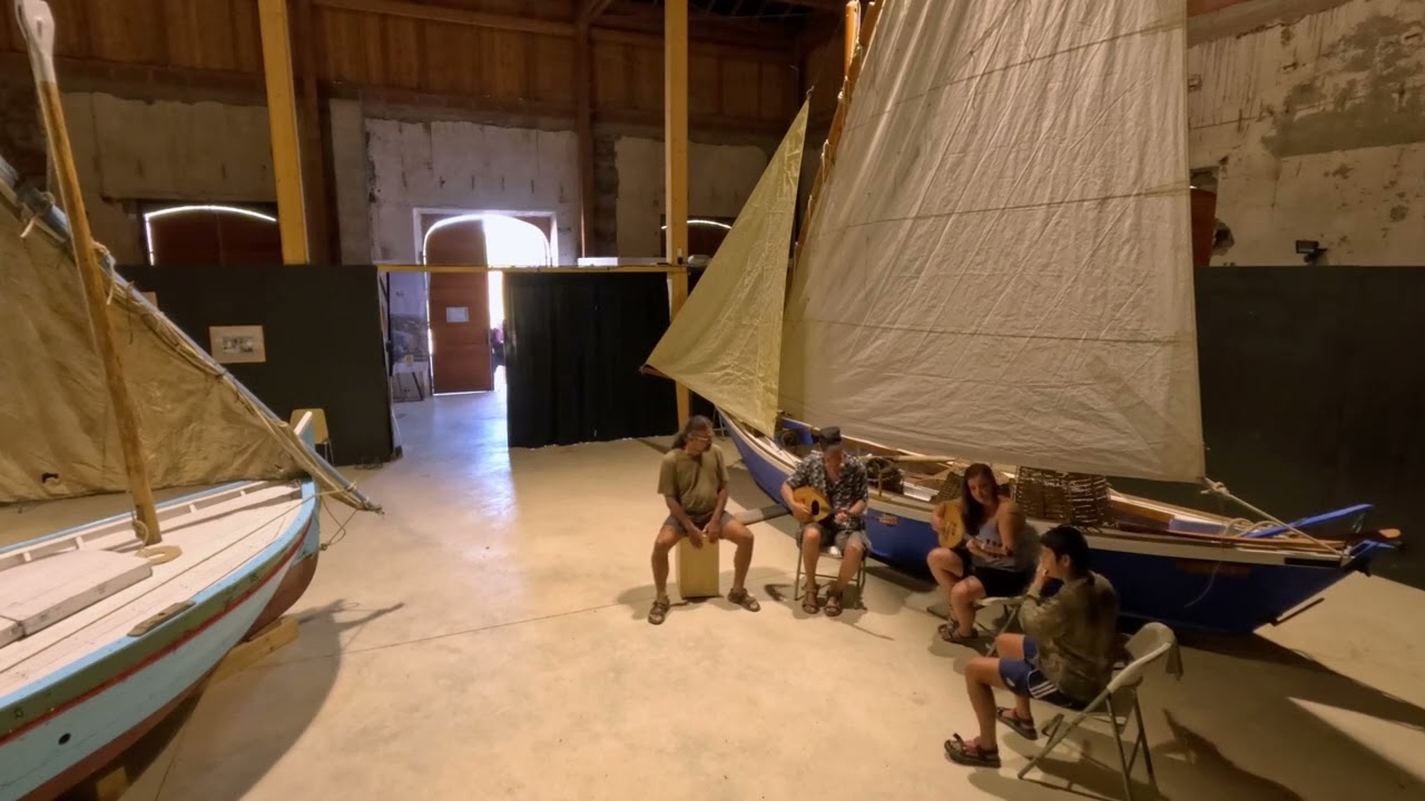 Galani Galaziani-  folk song from the area of Serres, Macedonia in Greece.