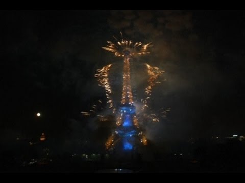 Video: Merayakan Hari Bastille di Paris, Prancis: Panduan 2018