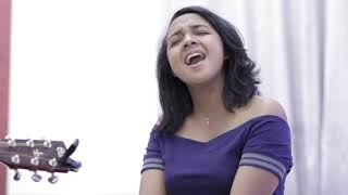 Video voorbeeld van "Tina - Zatra (cover by Ravaka)"