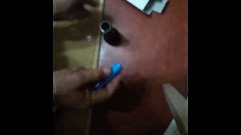 UltraFire C8 Cree XML T6 1300Lm Waterproof 18650 LED Flashlight from www.gearbest.com