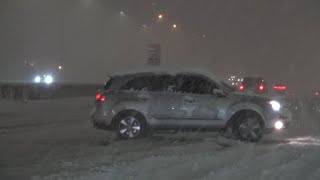 Denver, CO Interstate 70 Chaos With Wrecks, Slide Offs and Heavy Snow - 12/28/2022