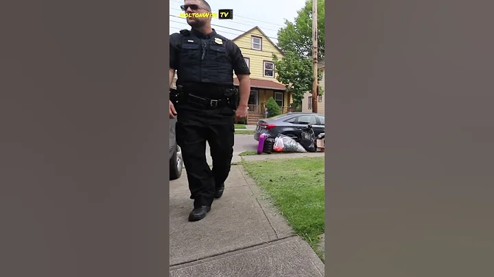 Police Evicting a Tenant who Refused to Pay Rent | HoltonWiseTV Highlights