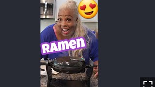 How to Make Ramen Noodle Waffles ?, Shrimp & Egg| Carters Eat