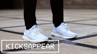 Muslo Duplicación cajón On Feet: Adidas Ultraboost 2.0 "Triple White" - YouTube