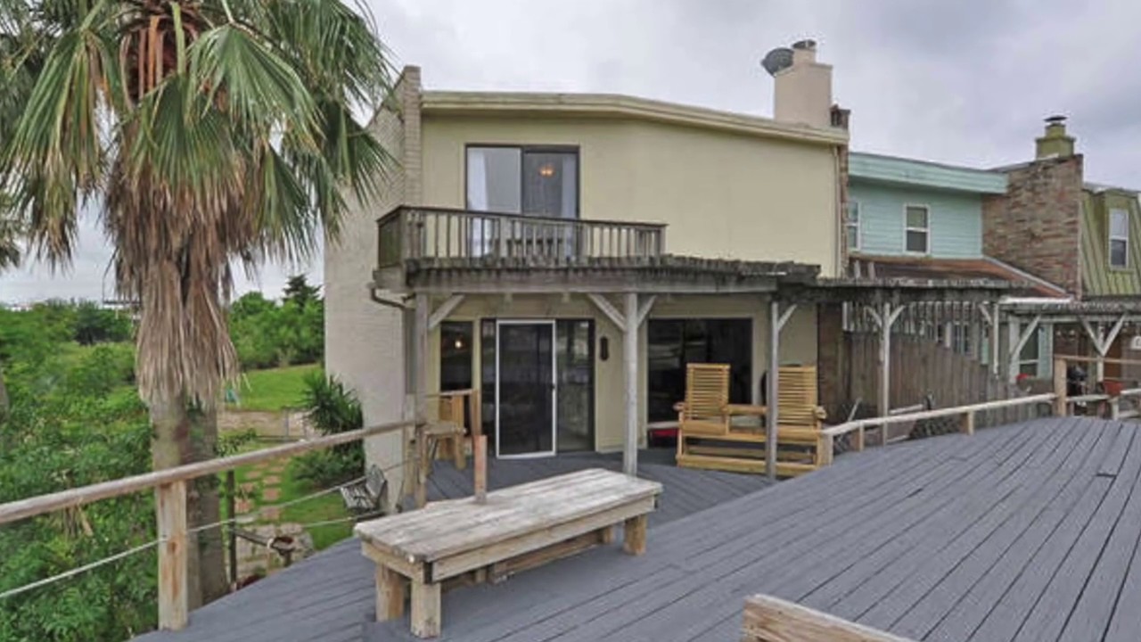 Waterfront Townhouse on Taylor Lake | Seabrook, TX | CHBO