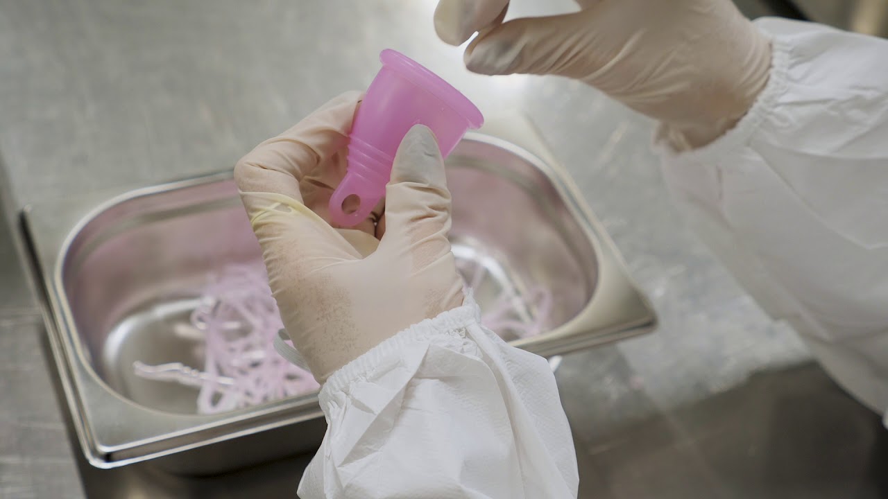 Tak powstaja kubeczki menstruacyjne Selenacup