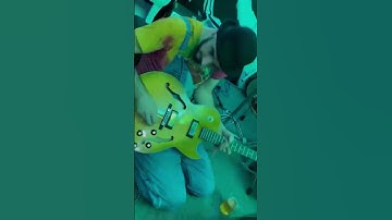 Thumbnail of #surfinbirds #england #guitar #music #rock #guitarist #band #electricguitar #jam #sorts #songs