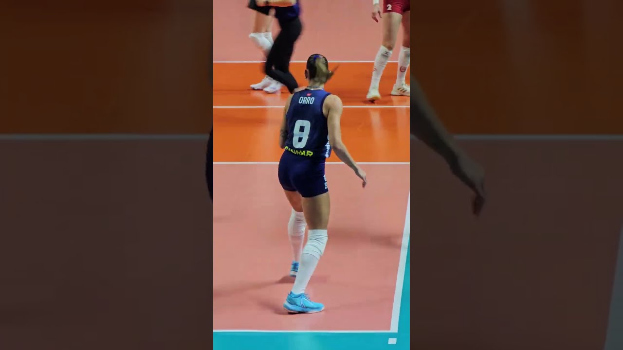 Focus On Alessia Orro | Fenerbahçe Medicana #alessiaorro #volleyball #pallavolo #fenerbahçe