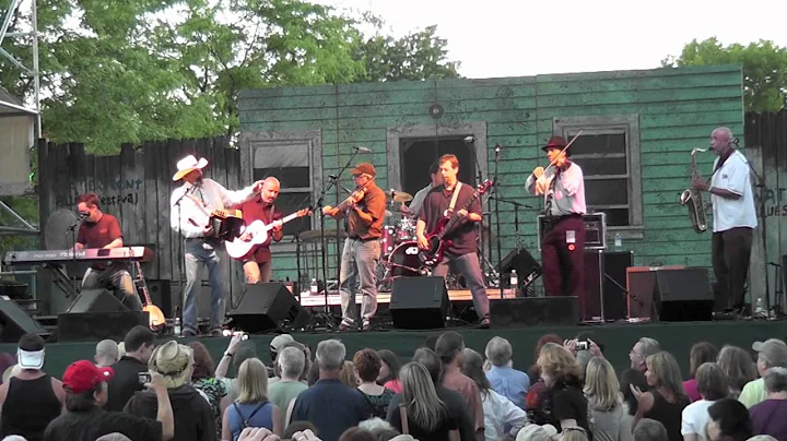 Too Loose at the 2011 Waterfront Blues Festival - ...