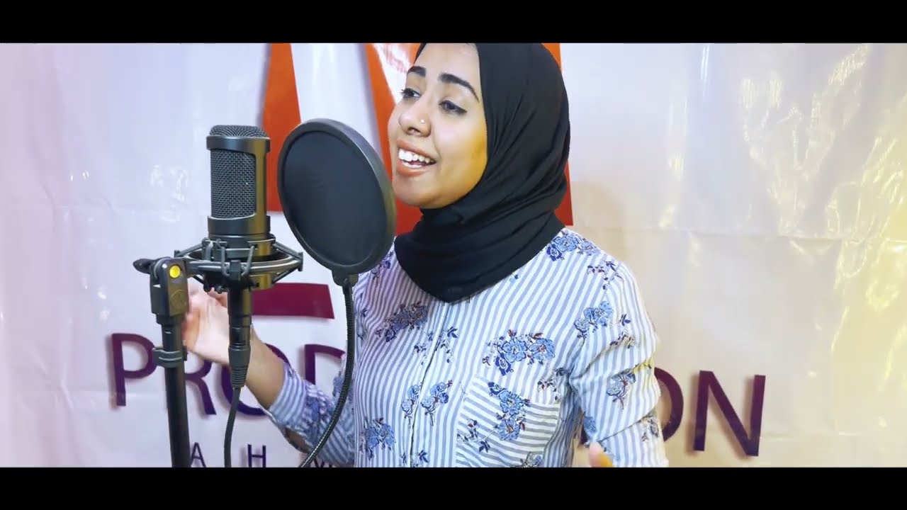 المتسابق رقم (1) المطربة سارة علاء