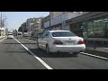 Japanese Unmarked Police car caught silver van by speeding. (English commentary)