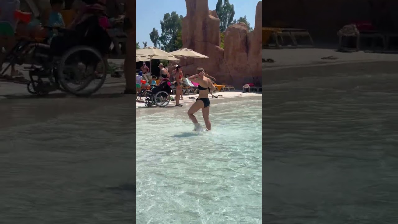 ⛵Water Dance Wave Pool Fun - Magic of Best Water Park🐳💧 