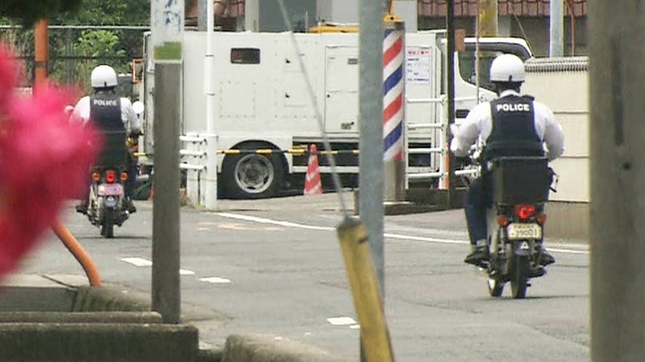 高校生が刃物のようなものを持った男に追いかけられる 商業施設に逃げ込み無事 岡山市 Youtube