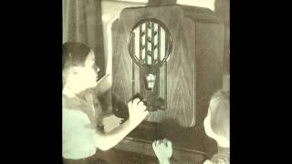 18 de Julio de 1936 escuchando la Radio.. de noche